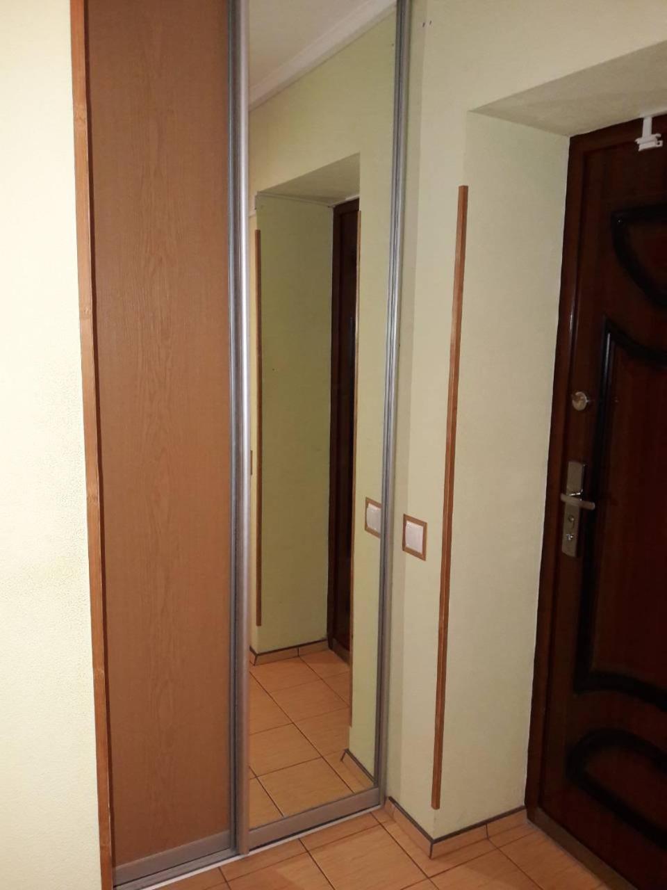 Apartment in the city center チェルニーヒウ エクステリア 写真