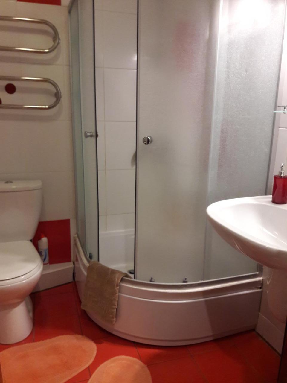 Apartment in the city center チェルニーヒウ エクステリア 写真